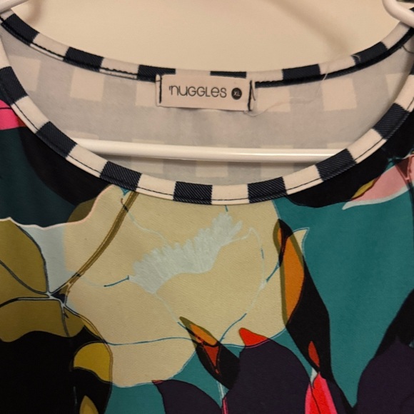 Nuggles hi lo top!! - Picture 2 of 3